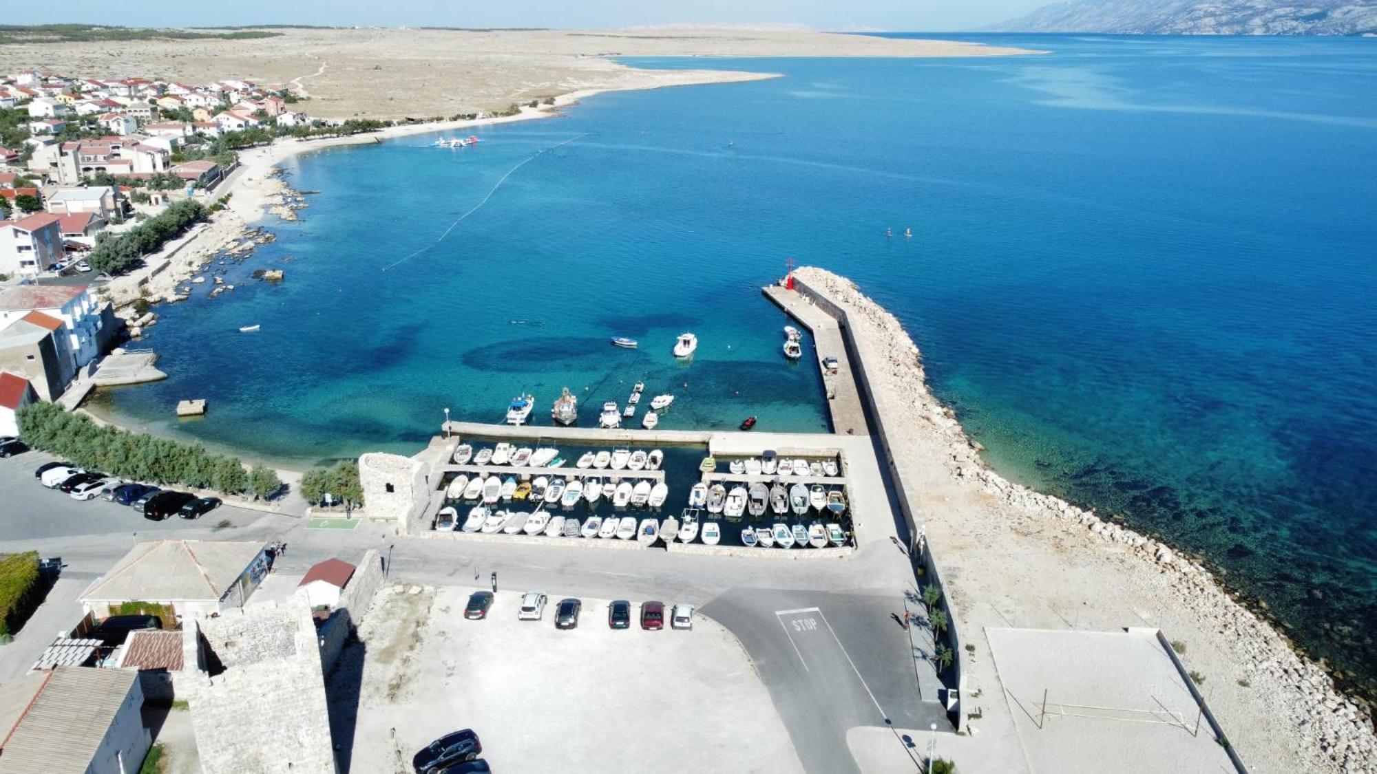 Milwe Apartment Razanac Bagian luar foto