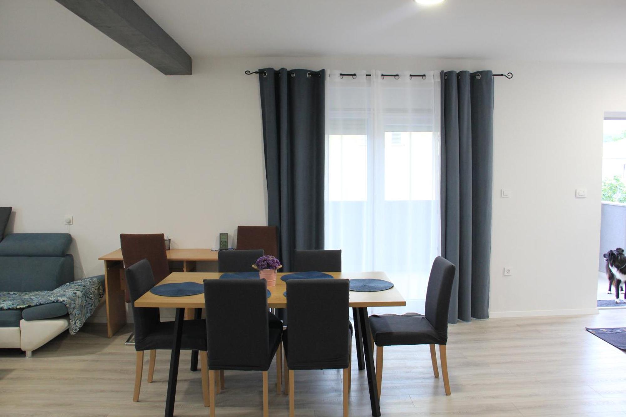 Milwe Apartment Razanac Bagian luar foto