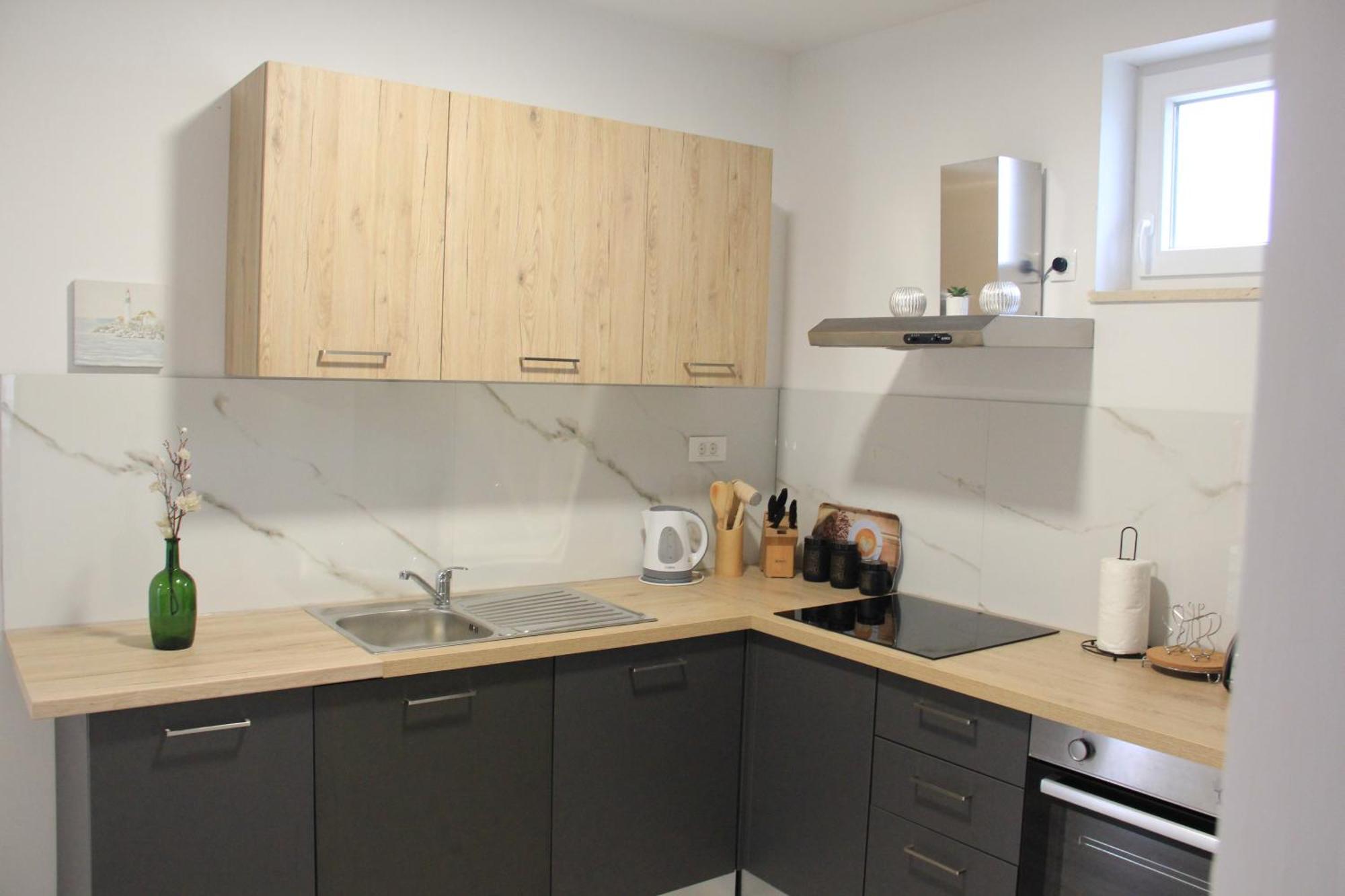 Milwe Apartment Razanac Bagian luar foto